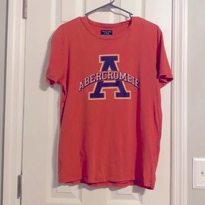 Vintage Red Men’s Abercrombie &Fitch Tee Size M